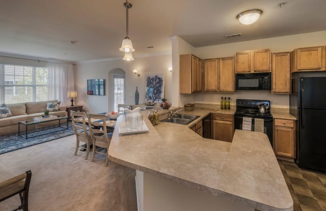 GrandeVille at Greenwich photos photos