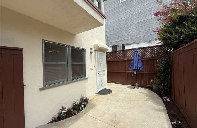 2851 E Vista Street photos photos