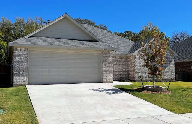 219 Clover Circle photos photos