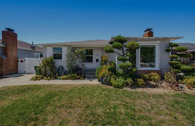 3 Bedroom Westchester/Kentwood area of Los Angeles Gallery 1