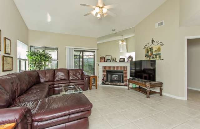 13 LOGGERHEAD LN Gallery 3