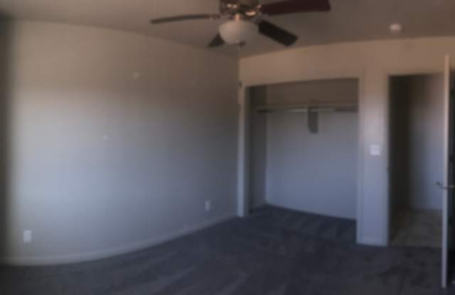 Beautiful 4 bedroom home in Washington Fields! Gallery 4