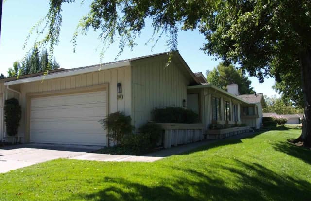 2001 Rancho Verde Cir - 2001 Rancho Verde Circle West, Danville, CA 94526