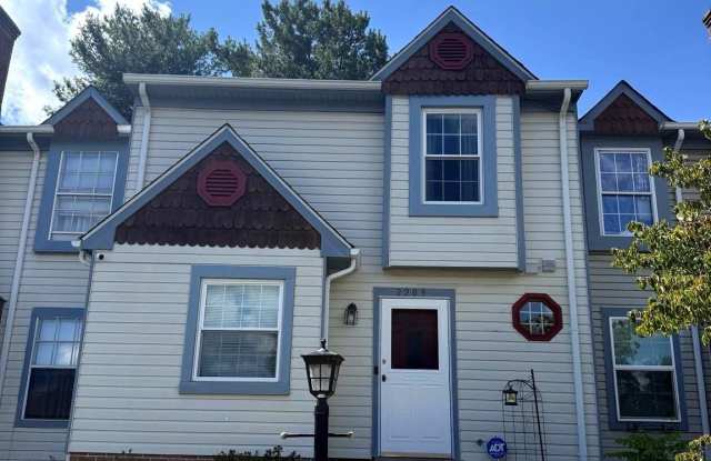 2209 HAMWAY DRIVE photos photos