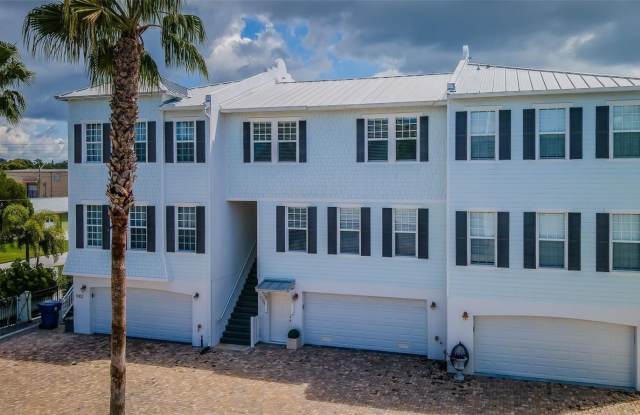 7004 GREVILLA AVENUE S photos photos