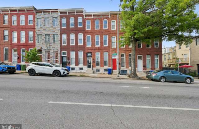 1628 E BIDDLE Street photos photos
