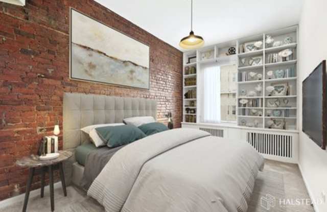 4 East 8th Street Gallery 3
