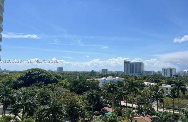 1627 Brickell Ave Gallery 3