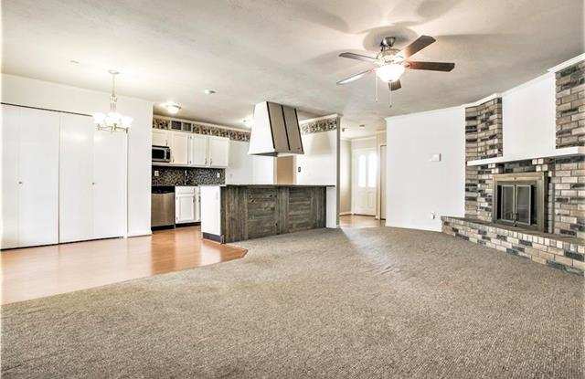 647 Roaming Road Drive Gallery 2