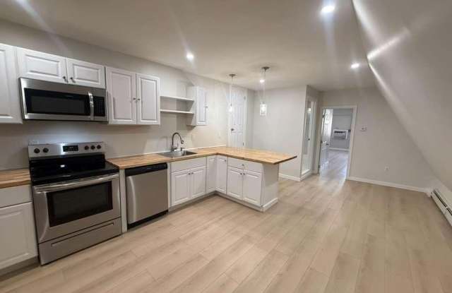 1544 Main Street unit: 1 photos photos