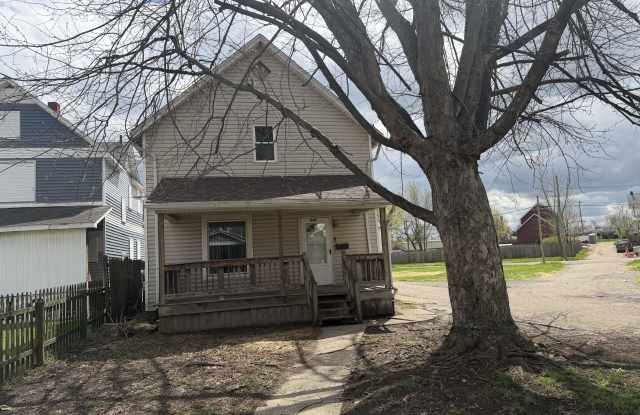 934 4th Street Northwest photos photos