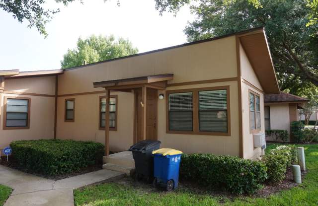 Ride your bike to Downtown Winter Garden Studio Available Now photos photos