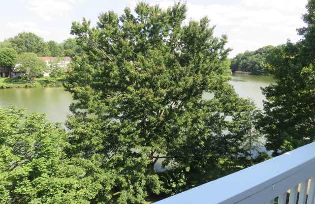 2982 YARLING COURT - 2982 Yarling Court, West Falls Church, VA 22042