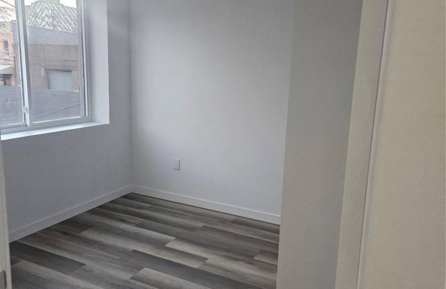 842 Liberty Avenue Gallery 4