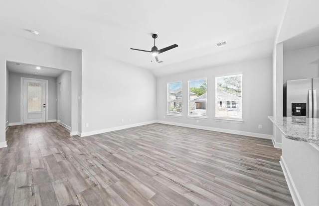 2032 Brentwood Drive Gallery 4