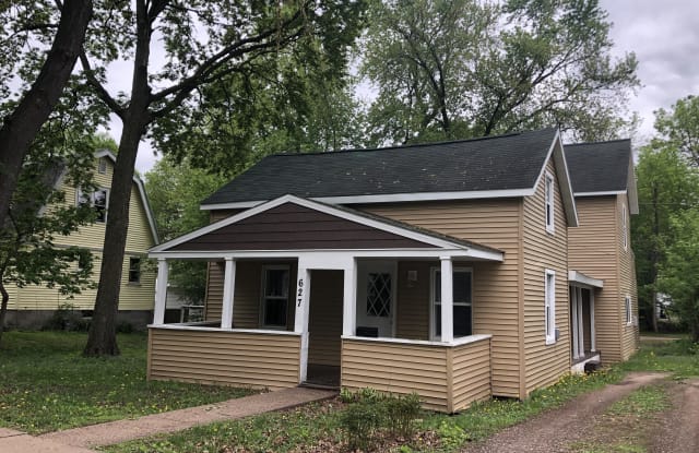 627 Hudson Street - 627 Hudson Street, Eau Claire, WI 54703