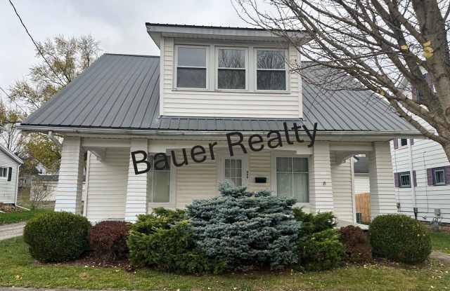 Beautiful 4 Bedroom on Ashland's South Side photos photos
