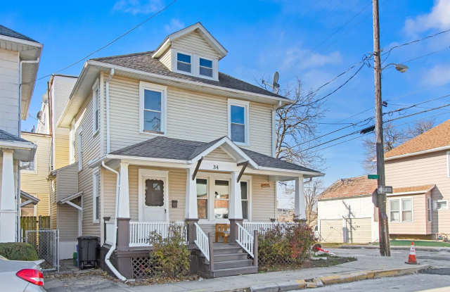 Spacious Single Family Home In York City! Gallery 4