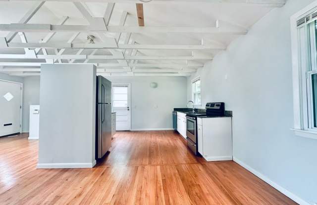 129 Sheldon Terrace Gallery 3