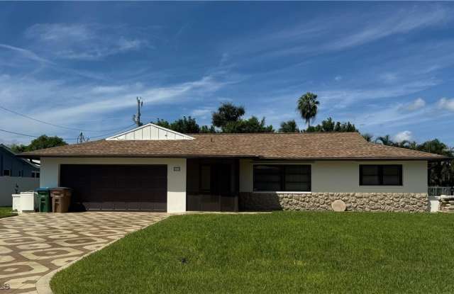 4524 SE 11th Place photos photos 4524 SE 11th Place photos photos