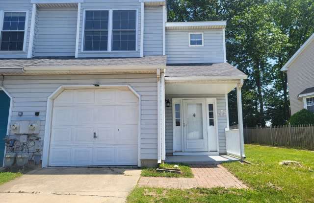 Wellington Woods II - 3BR/2.5BA End-Unit Townhome photos photos