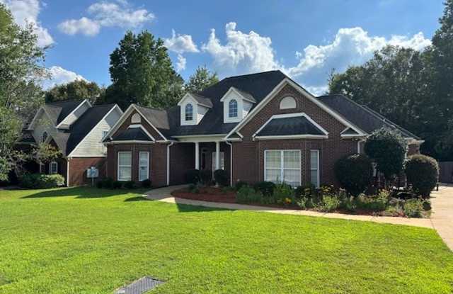 2111 Keystone Drive Gallery 3