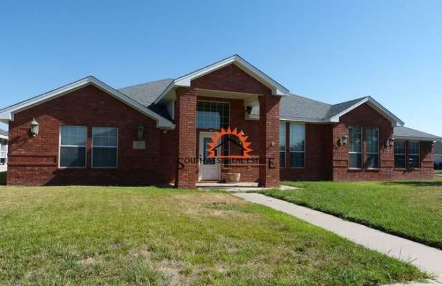 424 Adkins Court photos photos