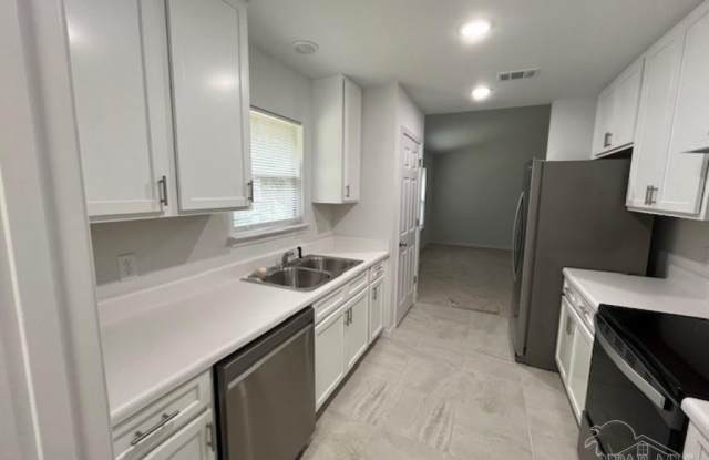 9606 Pickwood Dr Gallery 4