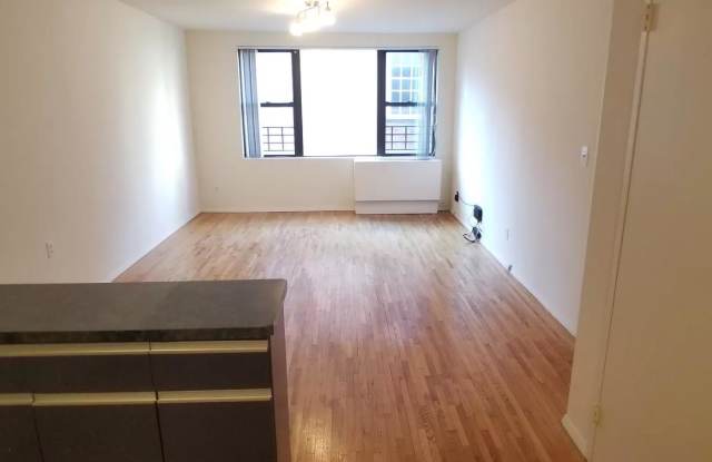 422 East 89th Street Gallery 2