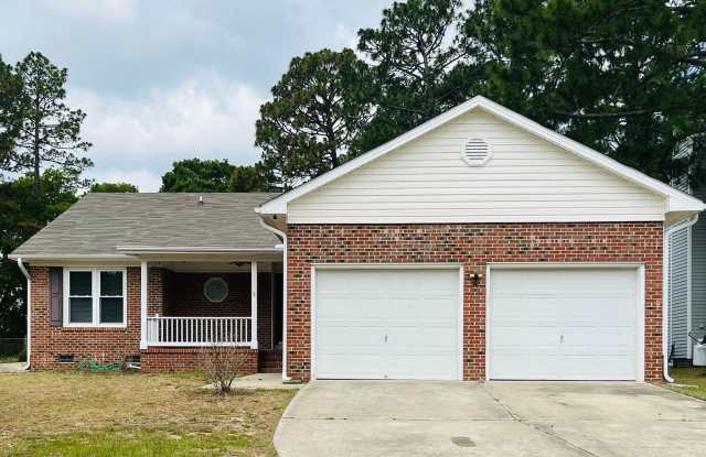 3 Bedroom 2 Bathroom Home- Pets Considered photos photos