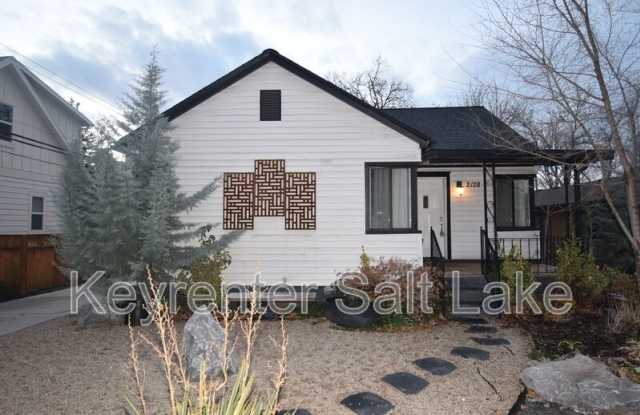 2128 S 1900 E photos photos