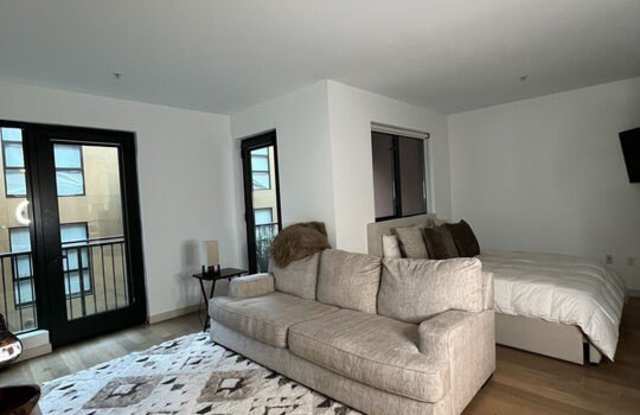 6200 Hollywood Blvd Unit 2340.1402264 - 1616 Argyle Avenue, Los Angeles, CA 90028