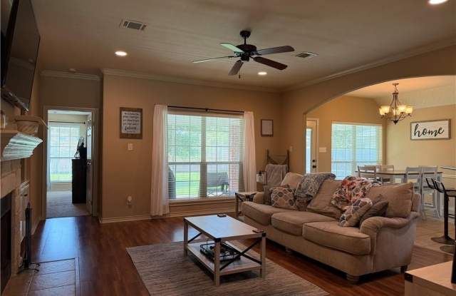 3908 Tournay Lane Gallery 3