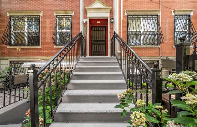 204 Covert Street Gallery 3
