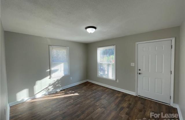 3028 Seymour Drive Gallery 2