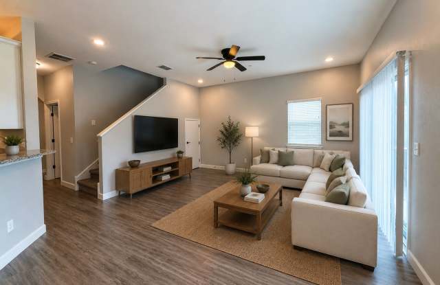 Spacious 3-Bedroom, 2.5-Bath Winter Haven Home – Comfort, Style & Space to Enjoy! Gallery 3