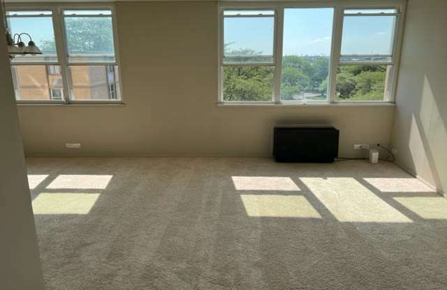 4300 W Ford City Dr photos photos