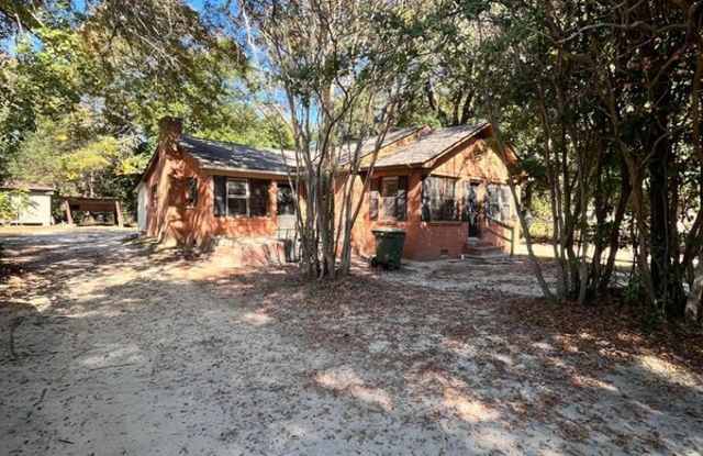 19 W Patricia Dr Gallery 1
