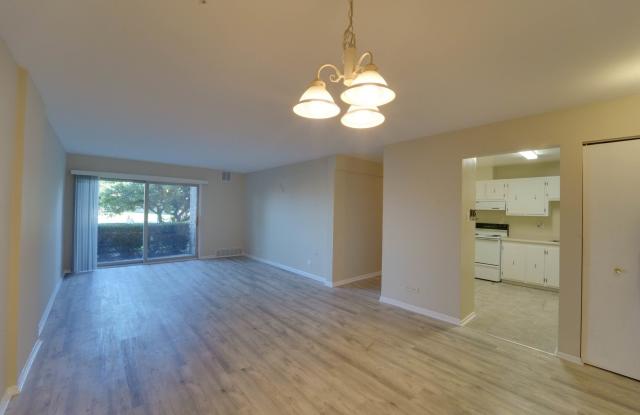 12 Oaks at Elk Grove Gallery 3