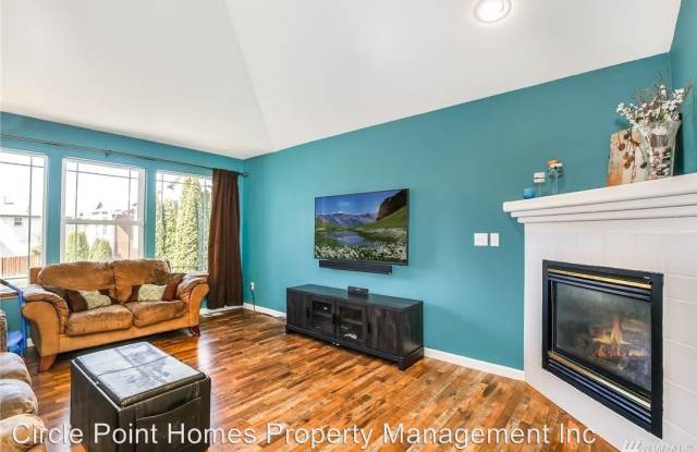 605 57th St SW Gallery 3