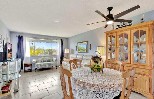 2812 Garden Drive S photos photos