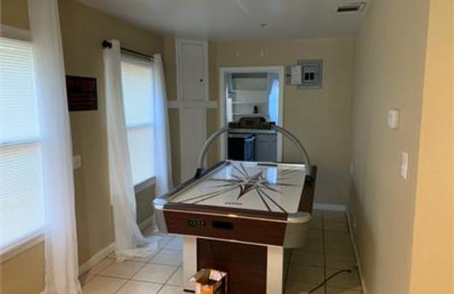 2428 24th Street - 2428 24th Street, Lubbock, TX 79411