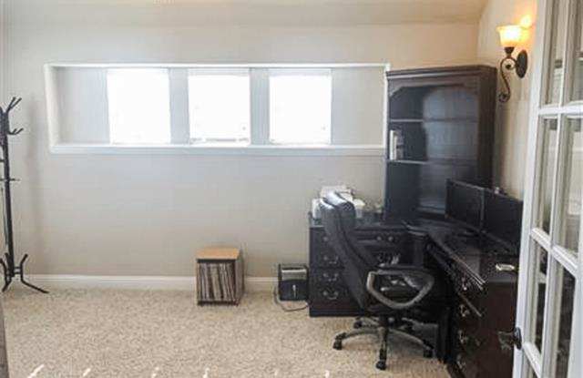 3511 Sequoia Lane Gallery 2