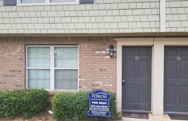 35 Villa Court - 35 Villa Ct SE, Smyrna, GA 30080