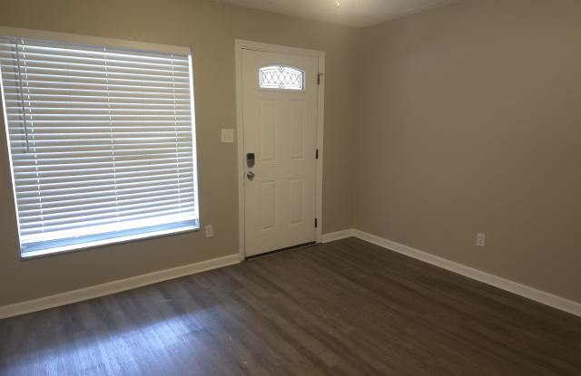 4555 Malibu St photos photos