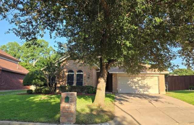 4111 Autumnwood Drive - 4111 Autumnwood Drive, Arlington, TX 76016