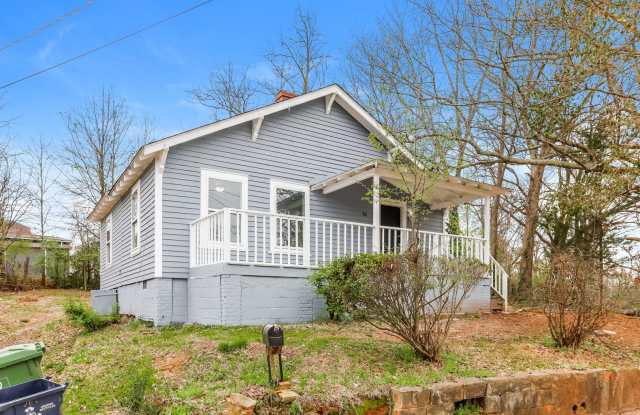 Charming Home for Rent – Griffin, GA - $500 off on 1st month's rent photos photos