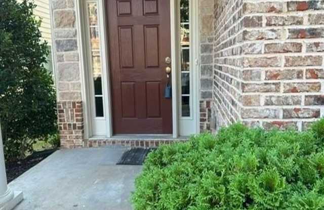 4635 Granby Circle Gallery 3