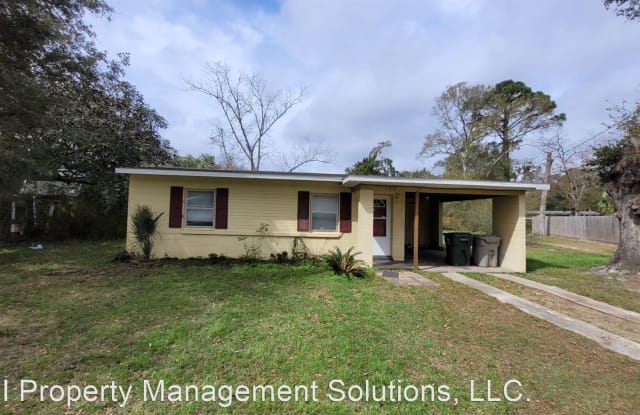 120 W Madison Drive - 120 West Madison Drive, West Pensacola, FL 32505
