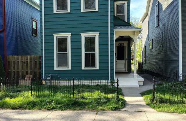 3 Bed, 1.5 Bath home– Move-In Ready! photos photos